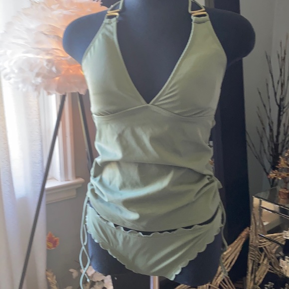 Olive green tankini - Picture 1 of 8